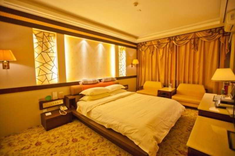New Century Hotel Yangshuo Dış mekan fotoğraf