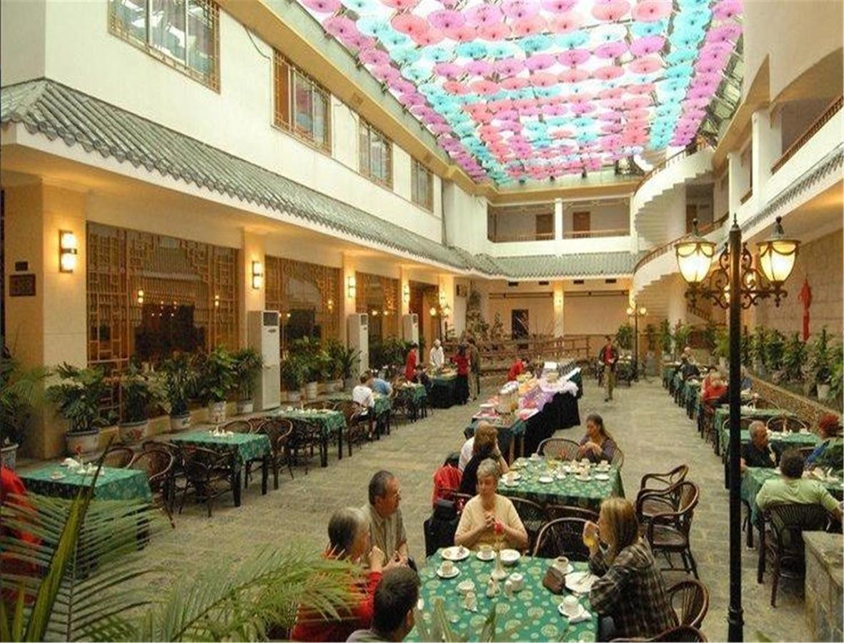 New Century Hotel Yangshuo Dış mekan fotoğraf